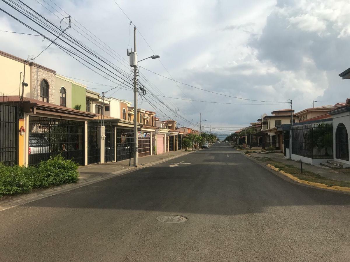 مبيت وإفطار Desamparados  Casa Del Suizo المظهر الخارجي الصورة